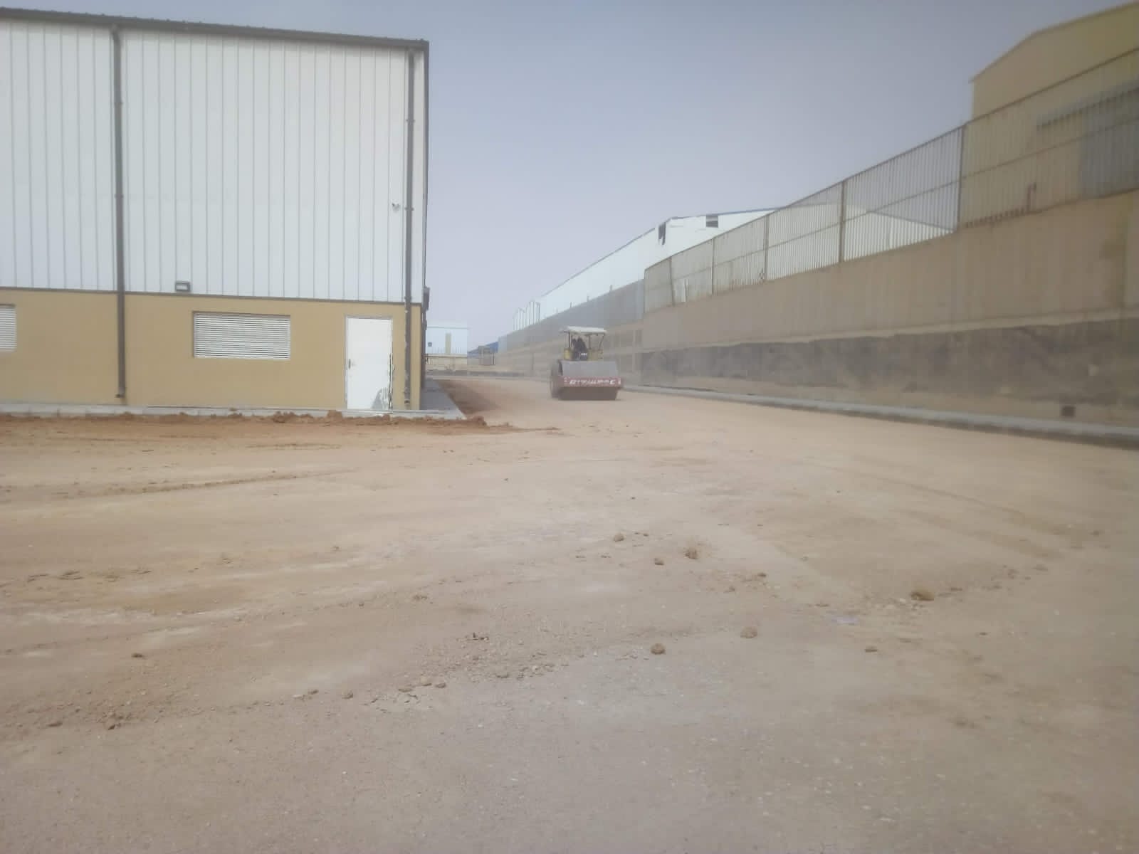 هناجر سندويش بانل الرياض | مقاول ملاحق هناجر  ساندوتش بانل